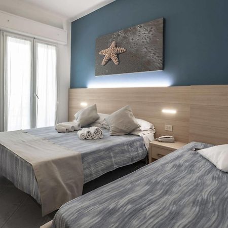 Hotel Esperia Cattolica Eksteriør bilde