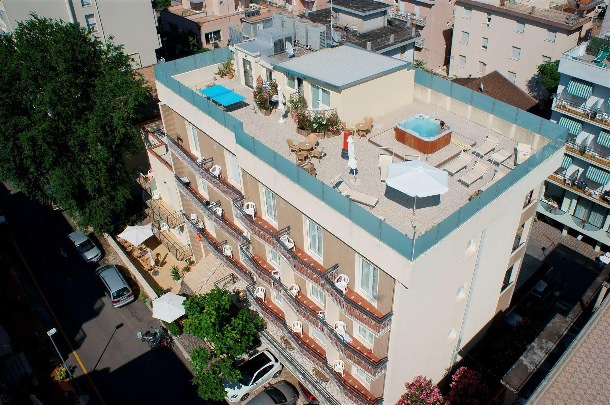 Hotel Esperia Cattolica Eksteriør bilde